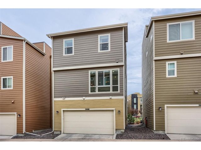 2608 Palau Way, Castle Rock, CO 80109