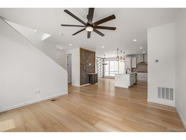 2608 Palau Way, Castle Rock, CO 80109