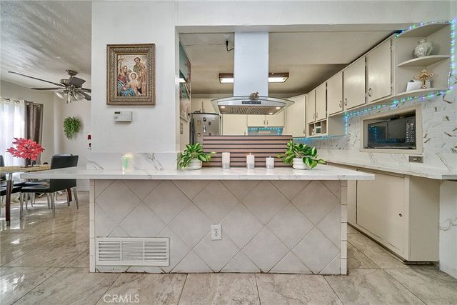 4801 Jackson C, Riverside, CA 92503