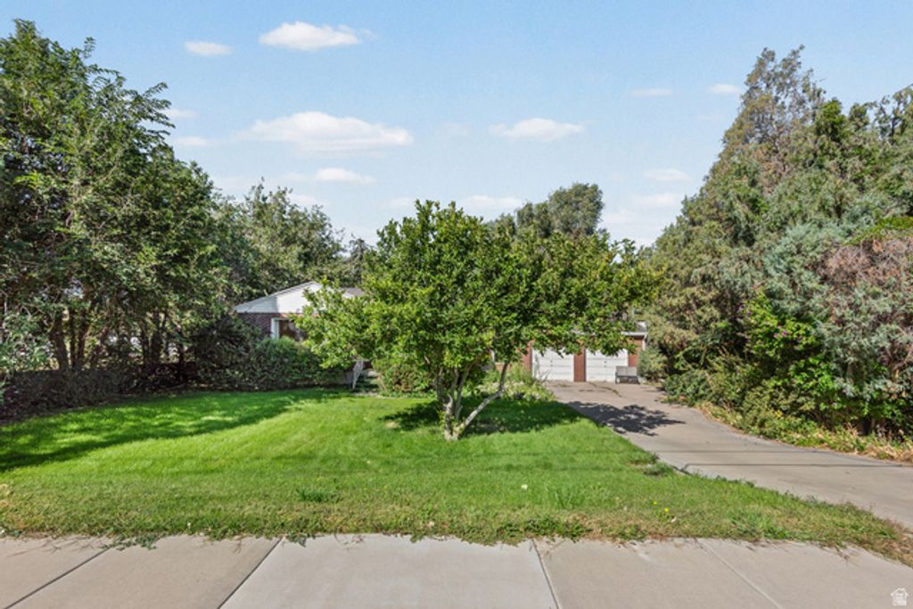 13922 S 2200 W, Bluffdale, UT 84065 — photo 3
