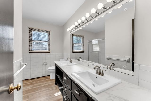 1320 Walnut Lawn Court, Springfield, MO 65807