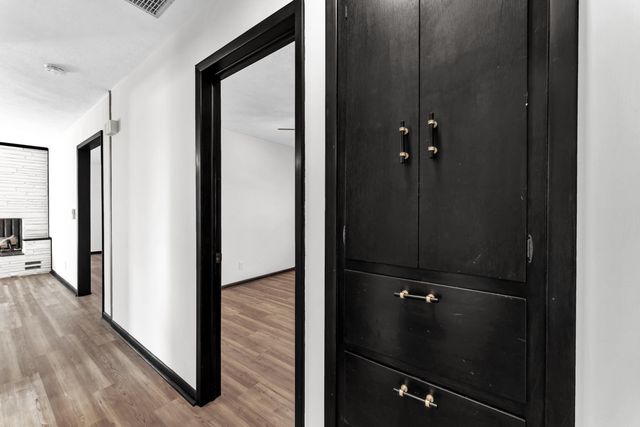 1320 Walnut Lawn Court, Springfield, MO 65807