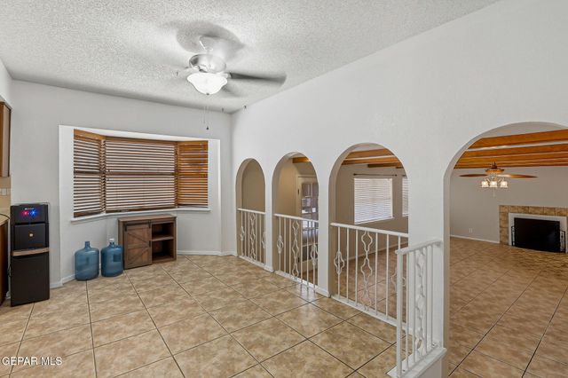 11700 CASA VIEW Drive, El Paso, TX 79936