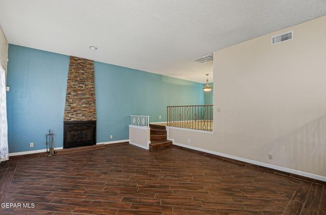 11700 CASA VIEW Drive, El Paso, TX 79936