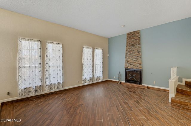 11700 CASA VIEW Drive, El Paso, TX 79936