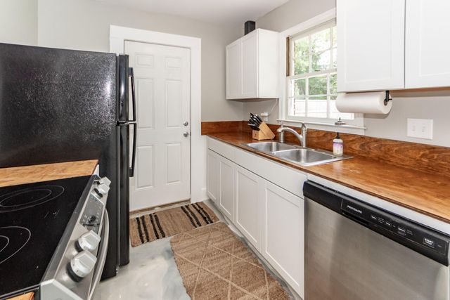 1107 Meade Street, Moncks Corner, SC 29461