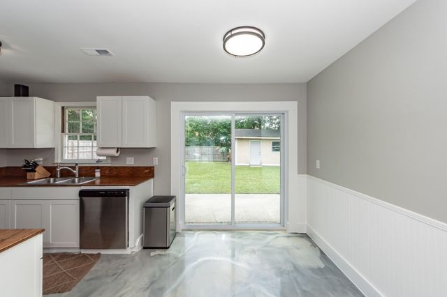 1107 Meade Street, Moncks Corner, SC 29461