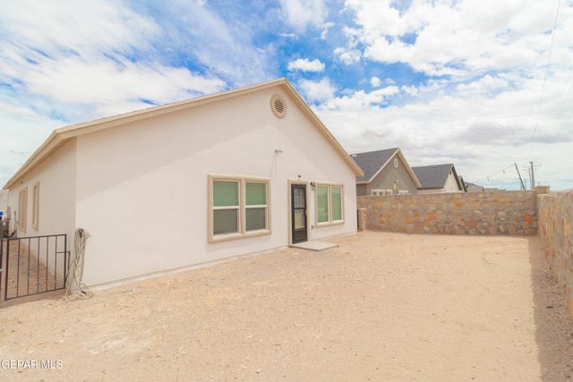 1253 Indigo Sky Street, Horizon City, TX 79928
