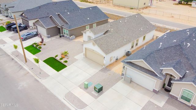 1253 Indigo Sky Street, Horizon City, TX 79928