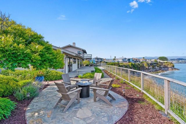 4250 Opal Cliff Drive, Santa Cruz, CA 95062