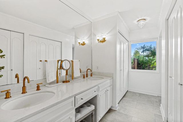 4250 Opal Cliff Drive, Santa Cruz, CA 95062