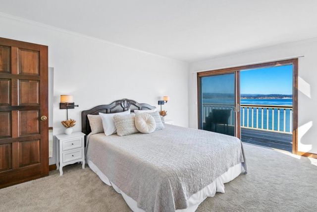 4250 Opal Cliff Drive, Santa Cruz, CA 95062