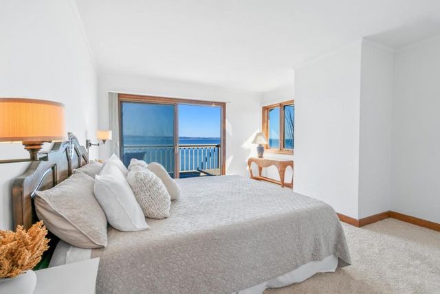 4250 Opal Cliff Drive, Santa Cruz, CA 95062