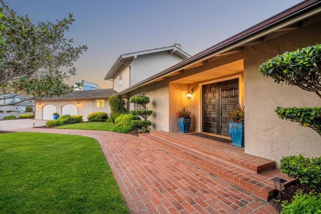 4250 Opal Cliff Drive, Santa Cruz, CA 95062