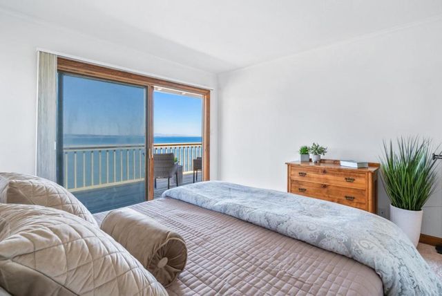 4250 Opal Cliff Drive, Santa Cruz, CA 95062