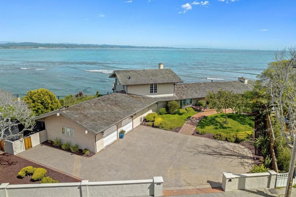 4250 Opal Cliff Drive, Santa Cruz, CA 95062