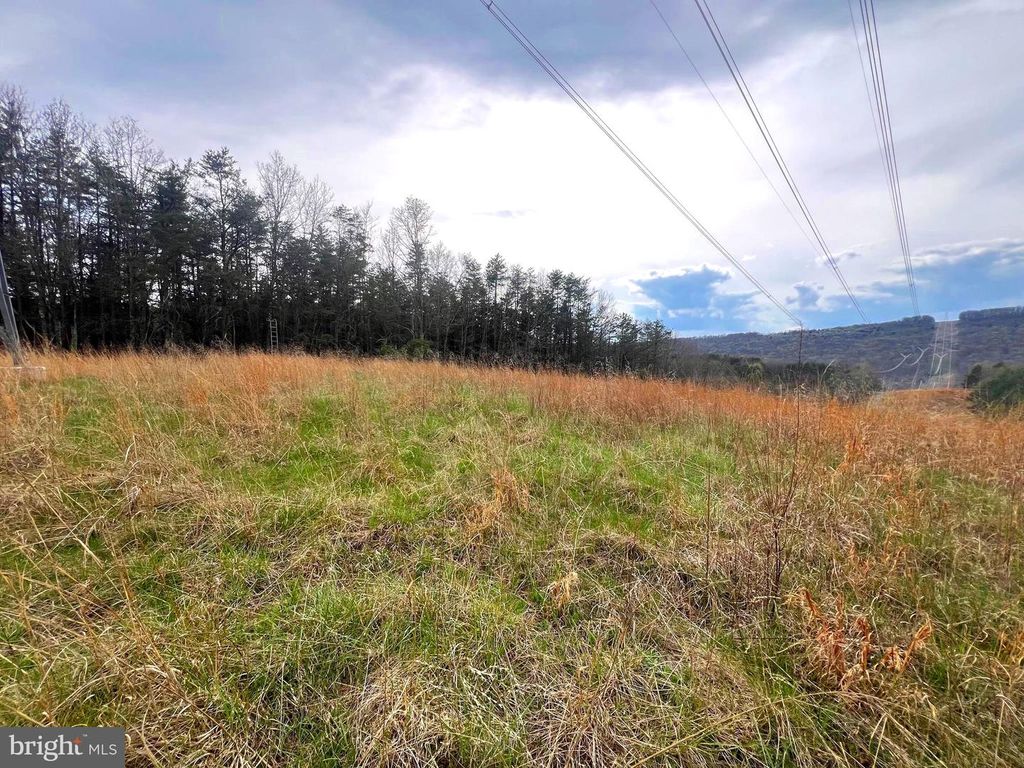 Image 11 of property listing at 85 TROUGH VIEW RD, Moorefield, WV 26836