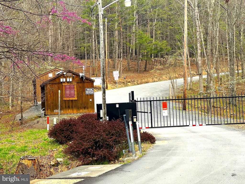 Image 41 of property listing at 85 TROUGH VIEW RD, Moorefield, WV 26836