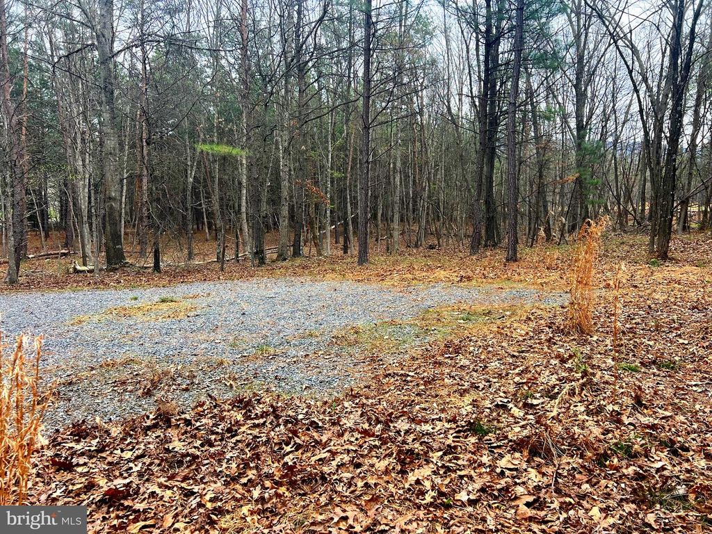 Image 7 of property listing at 85 TROUGH VIEW RD, Moorefield, WV 26836
