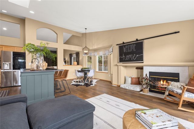 3014 47th Street NE, Tacoma, WA 98422