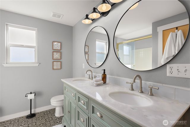 3014 47th Street NE, Tacoma, WA 98422