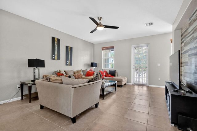 11900 SW 27th Street 1006, Miramar, FL 33025