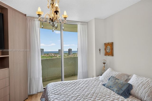 19501 W Country Club Drive 2401, Aventura, FL 33180