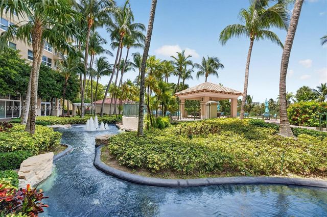 19501 W Country Club Drive 2401, Aventura, FL 33180