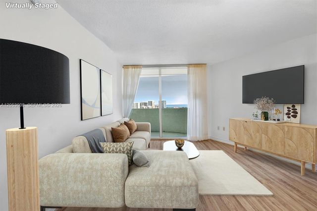 19501 W Country Club Drive 2401, Aventura, FL 33180