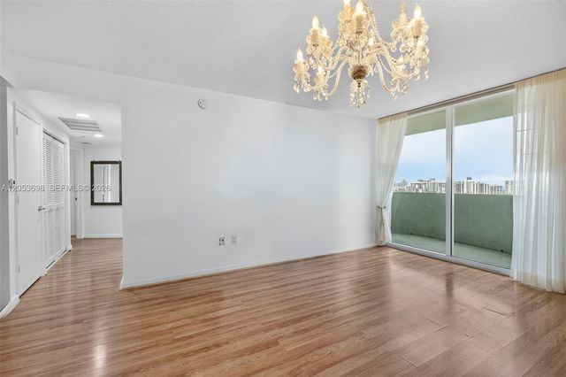 19501 W Country Club Drive 2401, Aventura, FL 33180