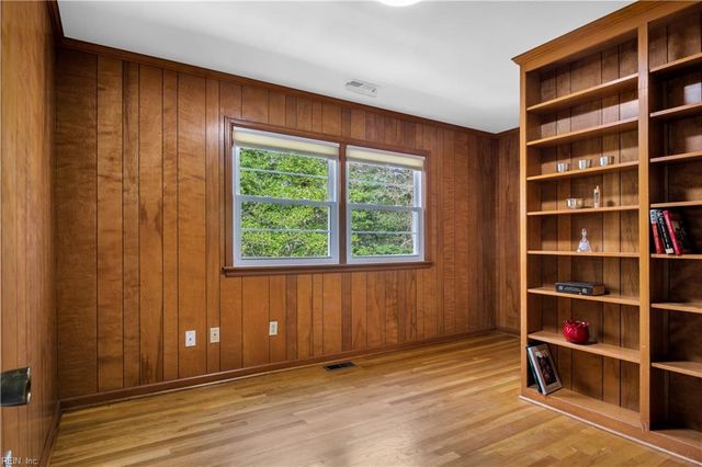 202 Kingswood DR, Williamsburg, VA 23185