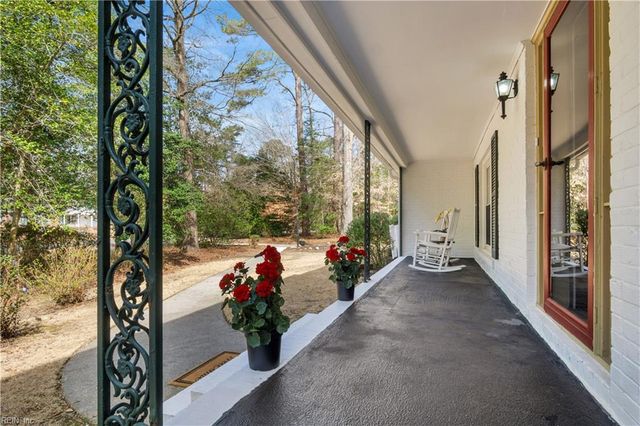 202 Kingswood DR, Williamsburg, VA 23185