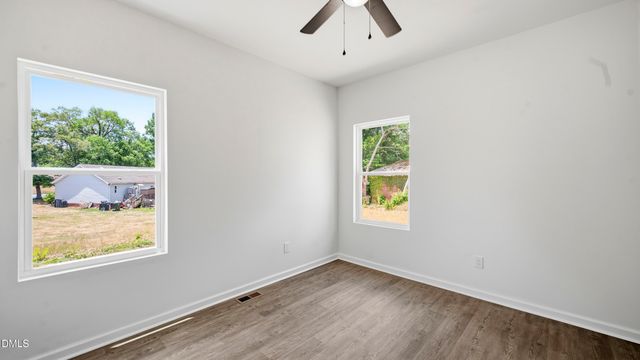 114 N Ireland Street, Burlington, NC 27217