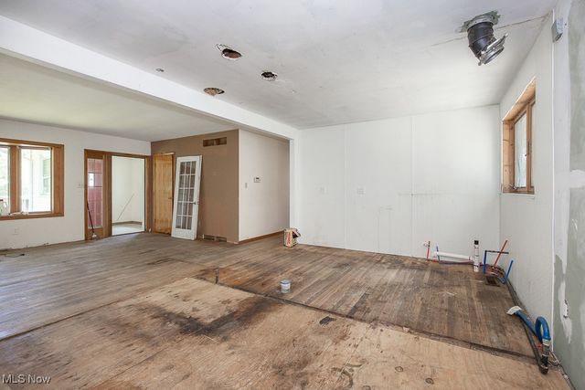 100 Hazel Drive, Northfield, OH 44067