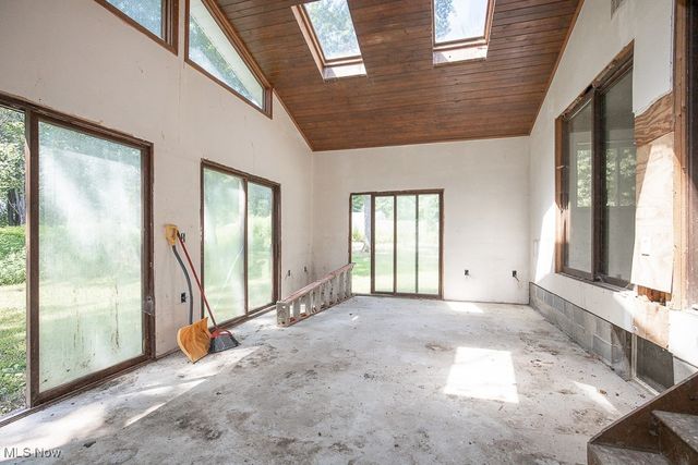 100 Hazel Drive, Northfield, OH 44067