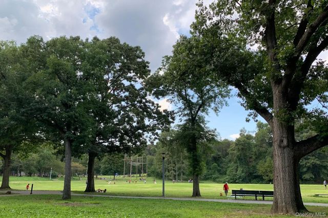 229-09 69th Avenue 77, Bayside, NY 11364