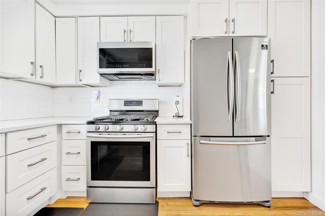 229-09 69th Avenue 77, Bayside, NY 11364