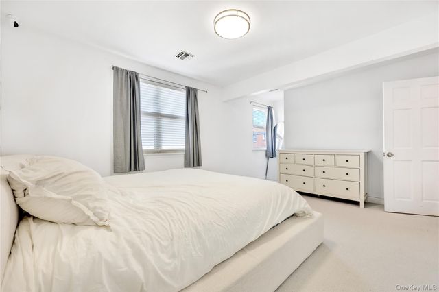 229-09 69th Avenue 77, Bayside, NY 11364