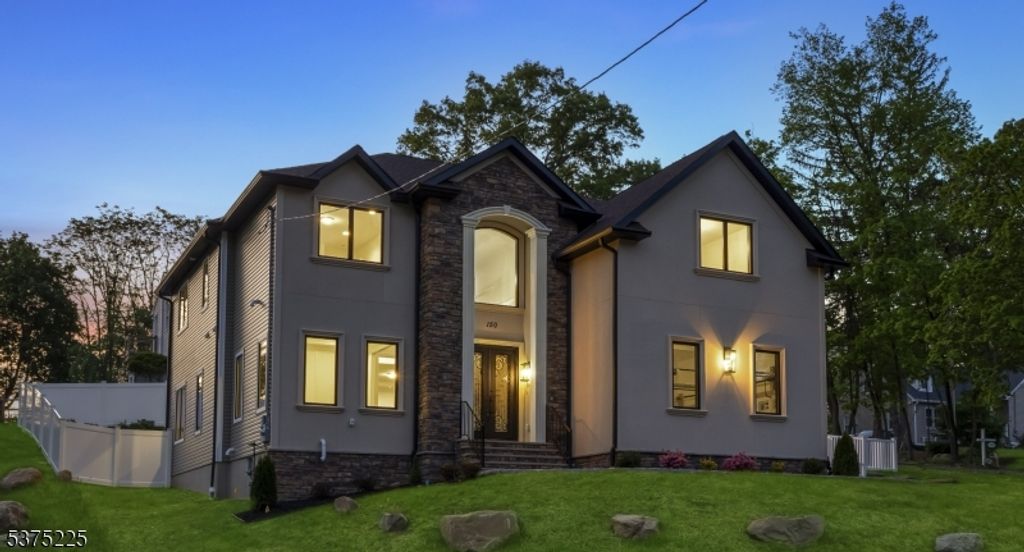 150 Parsippany Blvd, Parsippany-troy Hills Twp., NJ 07005