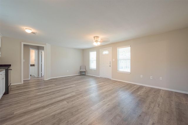 1547 Garden Road, Pearland, TX 77581