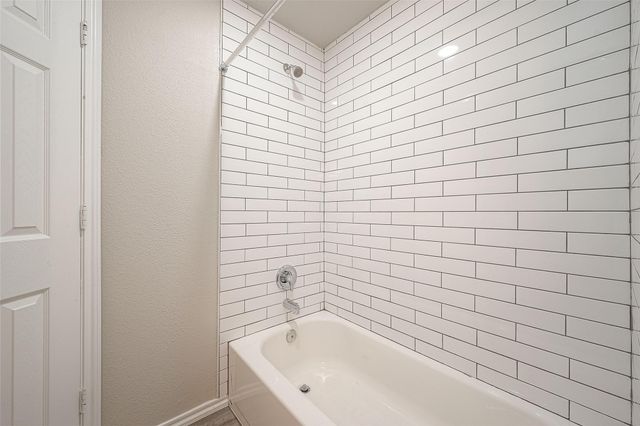 1547 Garden Road, Pearland, TX 77581