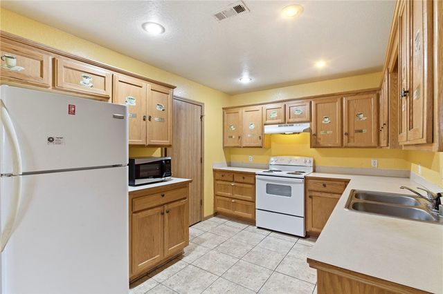 2690 Ponchartrain Street A-B, Springdale, AR 72764