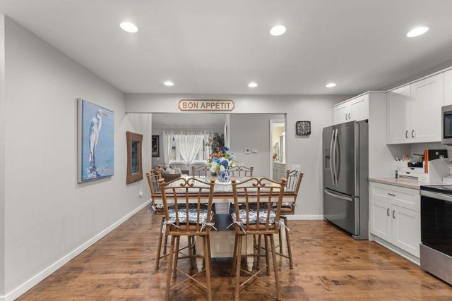 2115 N BIRCHWOOD AVENUE, Appleton, WI 54914