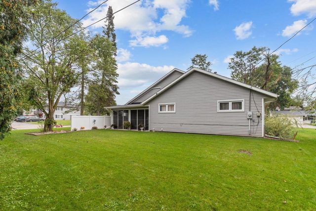 2115 N BIRCHWOOD AVENUE, Appleton, WI 54914