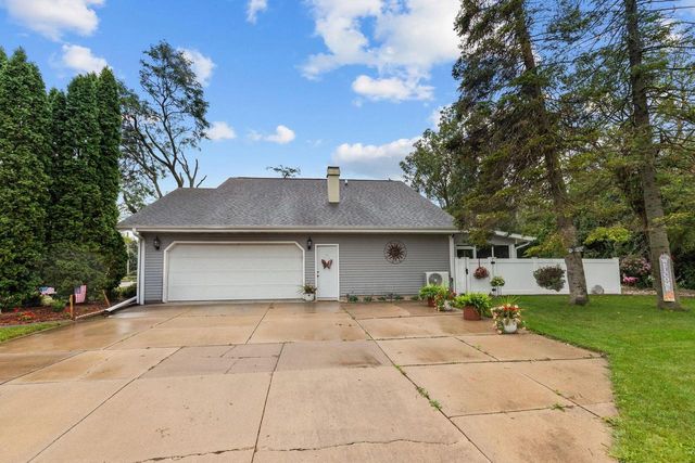 2115 N BIRCHWOOD AVENUE, Appleton, WI 54914