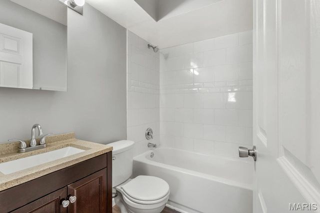 2287 Tenbrook Road, Arnold, MO 63010