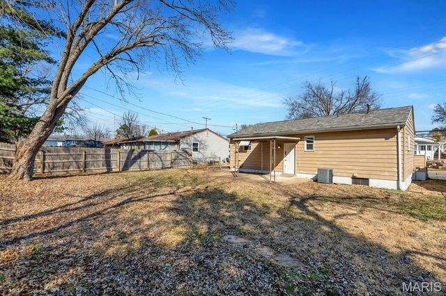 2287 Tenbrook Road, Arnold, MO 63010