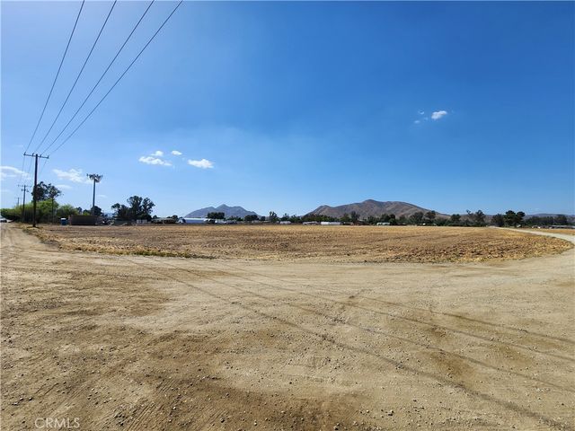 0 Olive, Winchester, CA 92596