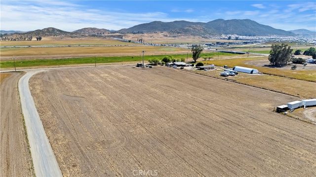 0 Olive, Winchester, CA 92596