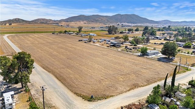 0 Olive, Winchester, CA 92596
